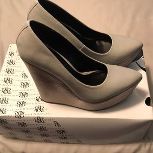 Rock & Republic wedge heels